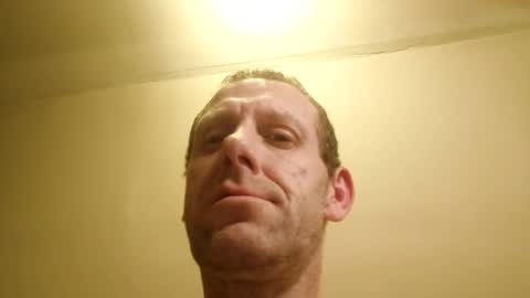 Snapshot of pawel1984wegrzyn42 chatting on May 15, 2026, 8:21 am Pawel42POLAND online show from May 15, 2026, 8:21 am
