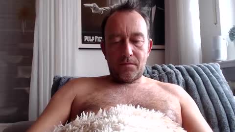 Snapshot of pawelito123 chatting on February 15, 2025, 9:27 am Ben online show from February 15, 2025, 9:27 am