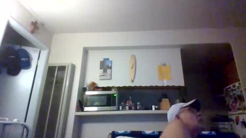 pawgkiller online show from October 21, 2025, 2:01 am