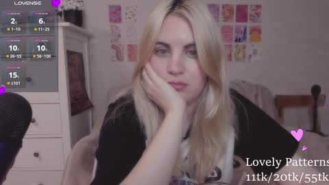 Allisses online show from December 7, 2024, 7:32 pm