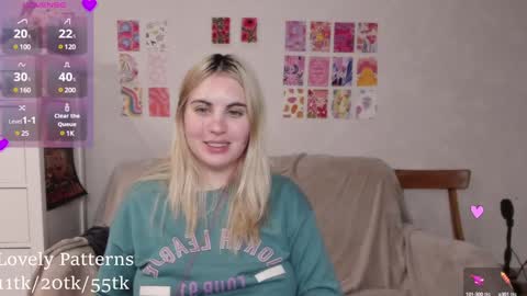 Allisses online show from December 22, 2024, 2:27 pm