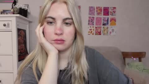 Allisses online show from January 10, 2025, 11:11 am