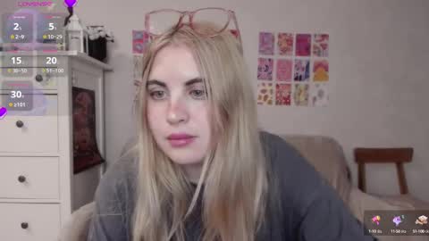 Allisses online show from February 26, 2025, 2:14 pm