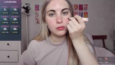 Allisses online show from October 13, 2025, 9:09 am