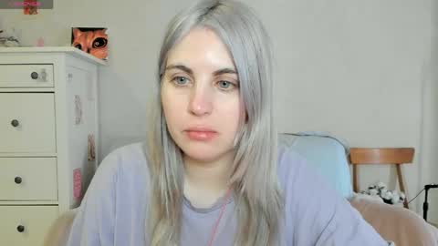 Allisses online show from April 6, 2026, 8:48 am