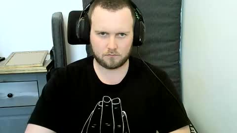 Jan online show from January 31, 2025, 10:31 am