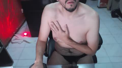 Snapshot of paynedr chatting on December 27, 2024, 1:11 am Fabio online show from December 27, 2024, 1:11 am