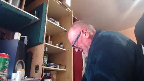 Snapshot of pc8474408 chatting on May 14, 2026, 8:15 pm pc8474408 online show from May 14, 2026, 8:15 pm