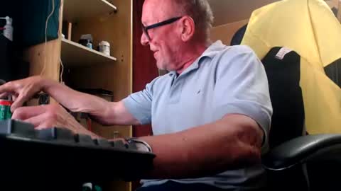 Snapshot of pc8474408 chatting on June 20, 2026, 10:45 pm pc8474408 online show from June 20, 2026, 10:45 pm