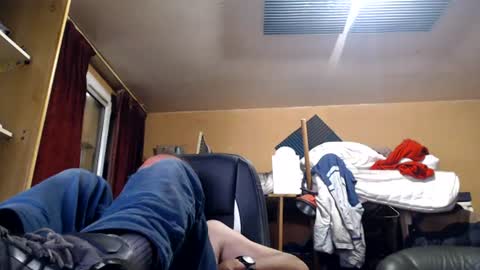 Snapshot of pc8474408 chatting on July 2, 2026, 12:22 pm pc8474408 online show from July 2, 2026, 12:22 pm