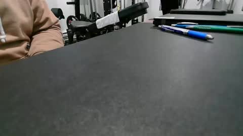 pcostyle online show from October 2, 2025, 12:12 pm