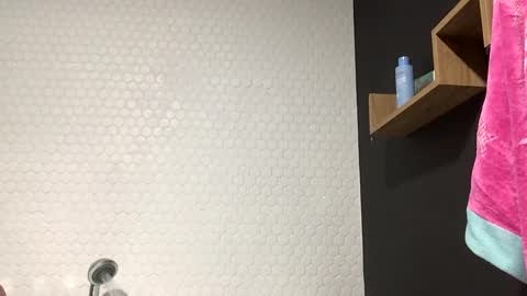 Snapshot of pduke81 chatting on September 23, 2025, 12:35 am Hung sung Hero online show from September 23, 2025, 12:35 am