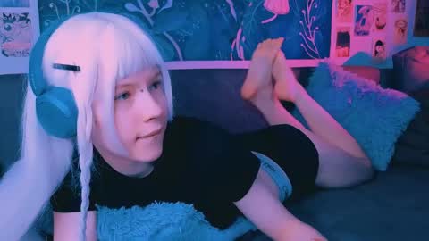 Eva online show from April 13, 2026, 9:48 am