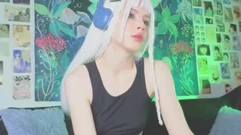 Snapshot of peacchypawss chatting on July 13, 2026, 9:56 am Eva online show from July 13, 2026, 9:56 am