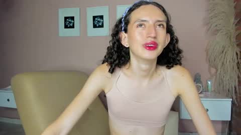 Snapshot of peach_tyron chatting on January 9, 2025, 10:52 pm peach tyron online show from January 9, 2025, 10:52 pm