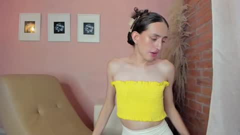 Snapshot of peach_tyron chatting on January 14, 2025, 11:16 pm peach tyron online show from January 14, 2025, 11:16 pm