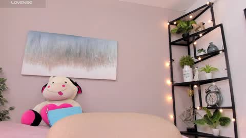 Briana online show from March 31, 2026, 12:38 pm