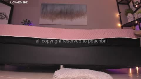 Snapshot of peachbrii chatting on May 14, 2026, 2:35 pm Briana online show from May 14, 2026, 2:35 pm