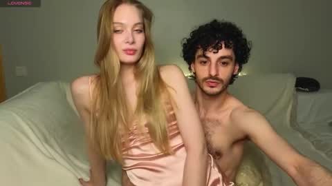 Lexy Peach online show from October 19, 2025, 11:00 am