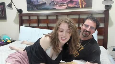 Peaches  Cupcake Rachel and Bryce online show from September 27, 2025, 2:49 am