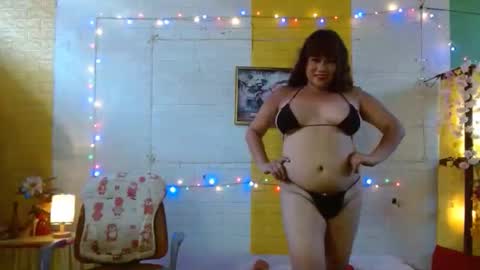 trans pinay online show from November 26, 2025, 4:35 am