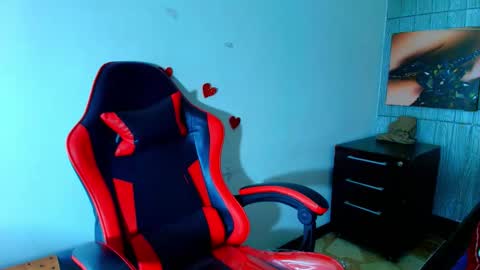 Peachy   online show from March 17, 2026, 5:11 am