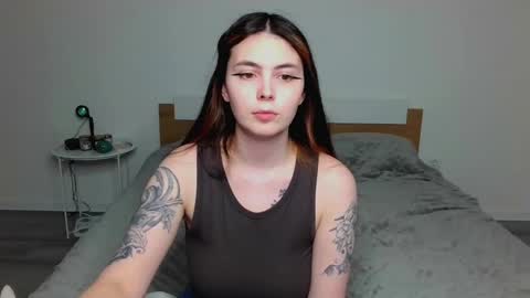 Peachy online show from February 5, 2025, 1:15 am