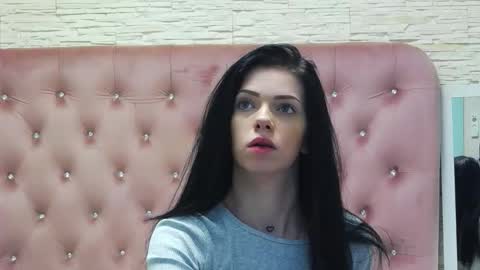 Ella online show from February 16, 2026, 1:29 pm