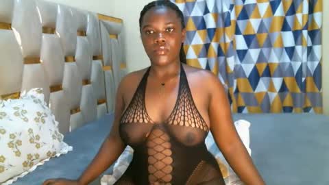 Peachy online show from November 10, 2025, 2:49 pm