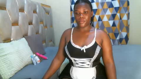Snapshot of peachygirl255 chatting on April 20, 2026, 6:16 am Peachy online show from April 20, 2026, 6:16 am