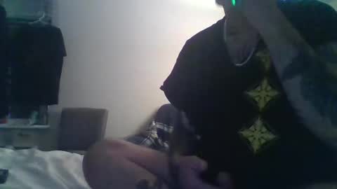Snapshot of peanutbutterandjealous1 chatting on June 1, 2026, 3:41 am peanutbutterandjealous1 online show from June 1, 2026, 3:41 am
