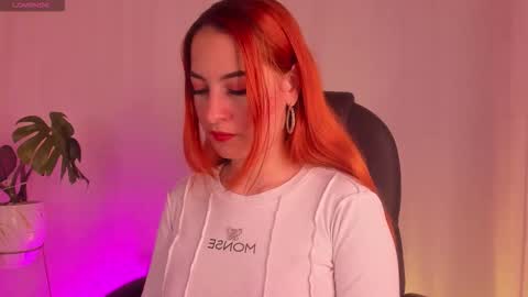 LILLY online show from September 19, 2025, 12:34 am