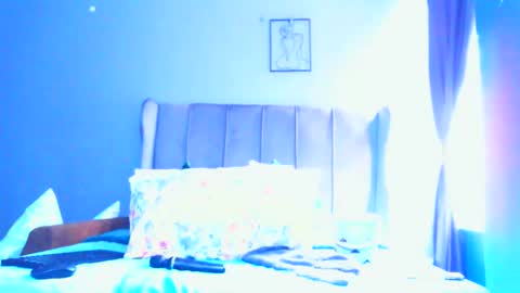 Pearl online show from April 14, 2026, 12:22 pm