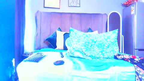 Pearl online show from June 2, 2026, 6:48 am
