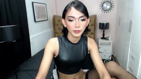 Pearl online show from February 4, 2025, 1:23 am