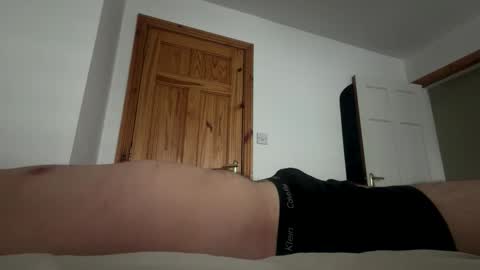 Snapshot of pearltouch chatting on February 22, 2026, 3:43 pm pearltouch online show from February 22, 2026, 3:43 pm