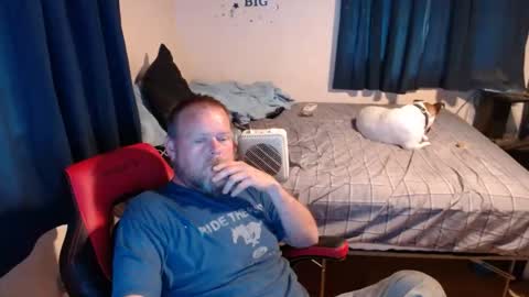 pecker40 online show from September 27, 2025, 7:08 pm