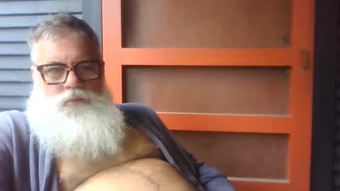 pecos8686 online show from April 12, 2026, 2:33 pm