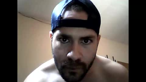 pedrobrasil1995 online show from October 12, 2025, 1:43 pm