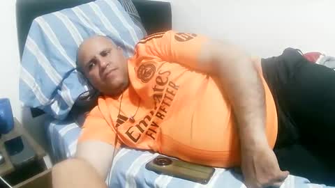 Snapshot of pedrofalfan chatting on November 12, 2025, 3:40 am Pedro online show from November 12, 2025, 3:40 am