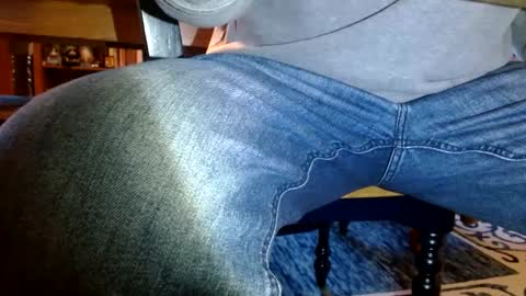 peecocktail online show from October 2, 2025, 12:56 pm