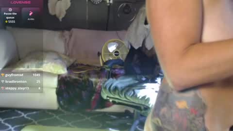 NEXT CHILL SESH  1130 930pm -ish PEEK online show from October 1, 2025, 2:12 pm