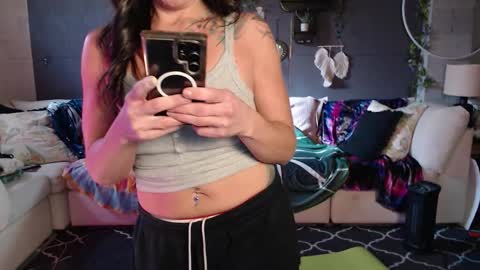 NEXT CHILL SESH  1130 930pm -ish PEEK online show from December 16, 2025, 3:17 pm