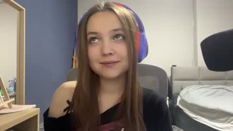 Luna Vale online show from July 10, 2026, 10:12 pm