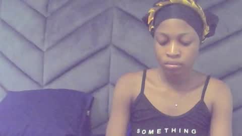 Snapshot of peetyface chatting on September 22, 2025, 1:24 pm Lizzy online show from September 22, 2025, 1:24 pm