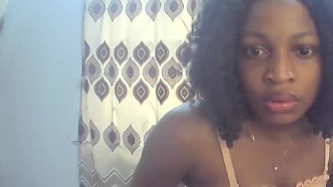 Snapshot of peetyface chatting on October 13, 2025, 11:43 am Lizzy online show from October 13, 2025, 11:43 am