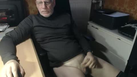 Pemue65 online show from February 23, 2026, 6:55 am