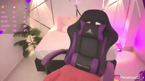 Snapshot of penelope22_ chatting on September 27, 2025, 3:55 am Nana online show from September 27, 2025, 3:55 am