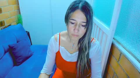 Snapshot of penelope47 chatting on December 5, 2024, 8:22 pm Penelope online show from December 5, 2024, 8:22 pm