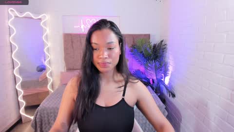 penelope online show from January 4, 2025, 4:01 am